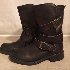 Steve Madden Leather Boots